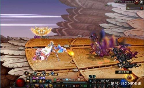 广西梧州: 男司机等红绿灯时昏迷不醒，警察:“酒驾喝醉了”368